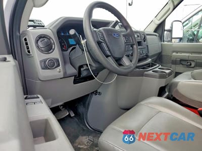 Zdjęcie 8 z 12 samochodu: 2024 FORD E350 REFRIGERATED BOX TRUCK VIN:1FDWE3FN4RDD19516 - miniatura