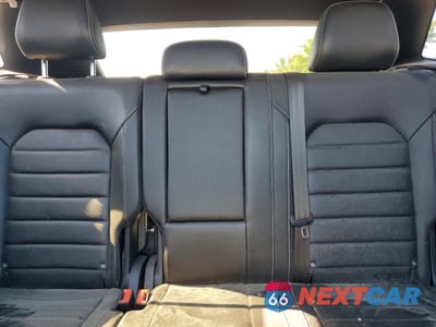 Zdjęcie 10 z 13 samochodu: 2021 VOLKSWAGEN ATLAS CROSS SPORT SEL VIN:1V2BE2CA9MC222274 - miniatura