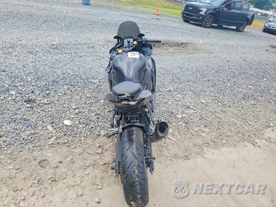 Zdjęcie 6 z 8 samochodu: 2024 KAWASAKI ZX400 S VIN:ML5ZXCS11RDA28063 - miniatura