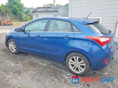 Drugie zdjęcie samochodu z przodu: 2014 HYUNDAI ELANTRA GT BASE VIN:KMHD35LH1EU172010 - miniatura