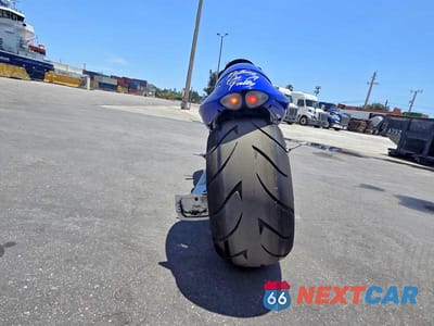 2005 SUZUKI GSX1300 RK5 JS1GW71A552102865 - główne zdjęcie licytacji z USA - miniatura