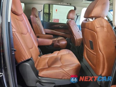 Zdjęcie 11 z 13 samochodu: 2016 CADILLAC ESCALADE ESV LUXURY VIN:1GYS4HKJ3GR353284 - miniatura