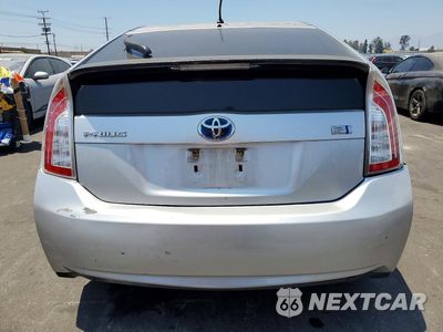 Zdjęcie 6 z 12 samochodu: 2012 TOYOTA PRIUS TWO VIN:JTDKN3DU3C1595501 - miniatura
