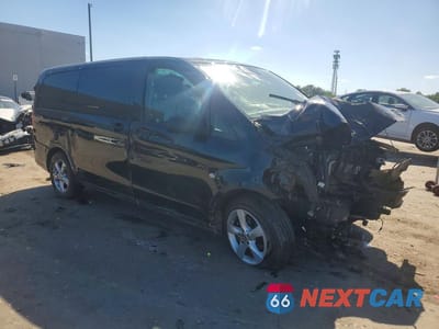 Czwarte zdjęcie samochodu z boku: 2020 MERCEDES BENZ METRIS VIN:W1WV0FEY9L3710755 - miniatura