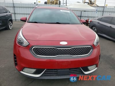 Piąte zdjęcie samochodu w środku: 2017 KIA NIRO LX VIN:KNDCB3LC3H5057323 - miniatura
