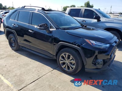 Czwarte zdjęcie samochodu z boku: 2025 TOYOTA RAV4 LIMITED VIN:JTMD6RFV3SD160814 - miniatura