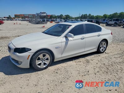 2013 BMW 528 XI WBAXH5C51DD114810 - główne zdjęcie licytacji z USA - miniatura