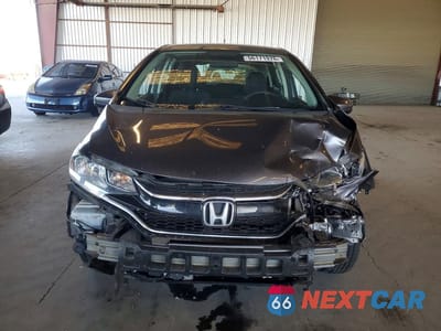 Piąte zdjęcie samochodu w środku: 2019 HONDA FIT LX VIN:3HGGK5H48KM704896 - miniatura