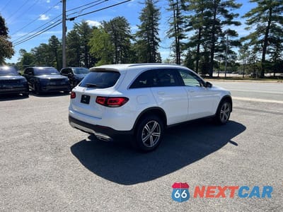 Czwarte zdjęcie samochodu z boku: 2020 MERCEDES-BENZ GLC 300 VIN:WDC0G8DB0LF697011 - miniatura