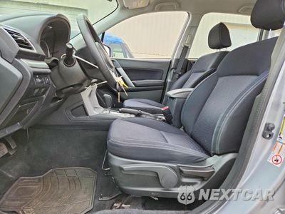 Zdjęcie 7 z 12 samochodu: 2017 SUBARU FORESTER 2.5I VIN:JF2SJABC6HH457767 - miniatura