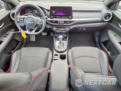 Zdjęcie 8 z 12 samochodu: 2024 KIA FORTE GT VIN:3KPF44AC5RE832601 - miniatura