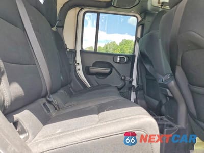 Zdjęcie 10 z 12 samochodu: 2021 JEEP GLADIATOR SPORT VIN:1C6HJTAG2ML512626 - miniatura
