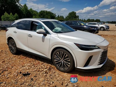 Czwarte zdjęcie samochodu z boku: 2023 LEXUS RX 350 PREMIUM+ VIN:2T2BAMCA0PC038213 - miniatura