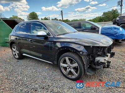 Czwarte zdjęcie samochodu z boku: 2022 AUDI SQ5 PREMIUM PLUS VIN:WA1B4AFY4N2135679 - miniatura