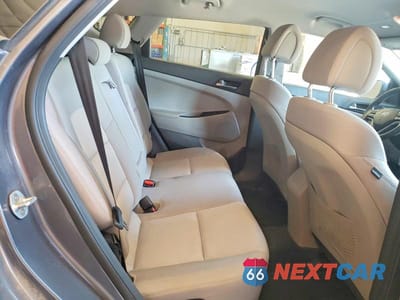 Zdjęcie 11 z 13 samochodu: 2016 HYUNDAI TUCSON SE VIN:KM8J3CA40GU092594 - miniatura
