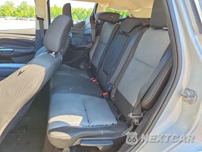 Zdjęcie 11 z 13 samochodu: 2019 FORD ESCAPE SE VIN:1FMCU9G96KUC08417 - miniatura