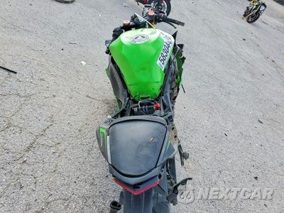 Zdjęcie 6 z 9 samochodu: 2013 KAWASAKI ZX636 E VIN:JKBZXJE12DA001103 - miniatura