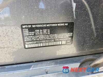Zdjęcie 12 z 12 samochodu: 2024 BMW 330I VIN:3MW69FF01R8E82228 - miniatura