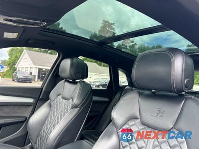 Zdjęcie 9 z 10 samochodu: 2018 AUDI SQ5 PRESTIGE VIN:WA1C4AFY1J2024456 - miniatura