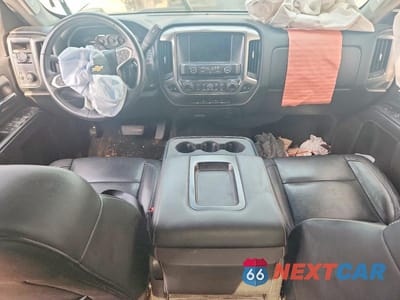 Zdjęcie 8 z 12 samochodu: 2018 CHEVROLET SILVERADO C1500 LT VIN:3GCPCREC2JG461274 - miniatura