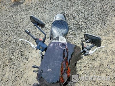 Piąte zdjęcie samochodu w środku: 2020 KAWASAKI EN650 C VIN:JKAENEC1XLDA03085 - miniatura