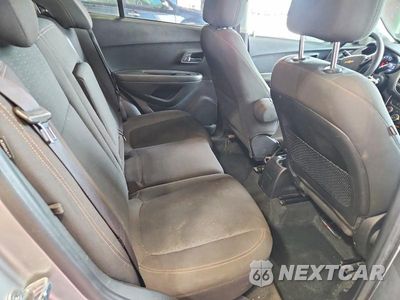 Zdjęcie 10 z 12 samochodu: 2020 CHEVROLET TRAX LS VIN:KL7CJKSB4LB016003 - miniatura