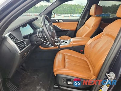 Zdjęcie 7 z 13 samochodu: 2022 BMW X7 XDRIVE40I VIN:5UXCW2C04N9M14080 - miniatura