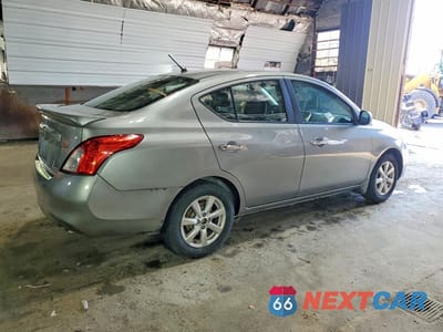 Trzecie zdjęcie samochodu z tyłu: 2014 NISSAN VERSA 1.6 SV VIN:3N1CN7AP5EL868706 - miniatura