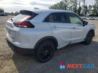 Trzecie zdjęcie samochodu z tyłu: 2023 MITSUBISHI ECLIPSE CROSS LE VIN:JA4ATVAA3PZ037608 - miniatura