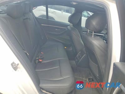 Zdjęcie 10 z 12 samochodu: 2016 BMW 328 I SULEV VIN:WBA8E9G5XGNU29151 - miniatura