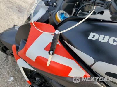 Zdjęcie 8 z 9 samochodu: 2026 DUCATI DIAVEL V4 RS VIN:ZDMGAR5W1TB001412 - miniatura