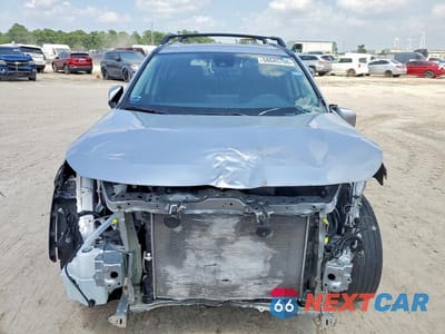 Piąte zdjęcie samochodu w środku: 2025 TOYOTA RAV4 XLE VIN:2T3W1RFV6SW409519 - miniatura
