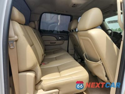 Zdjęcie 10 z 13 samochodu: 2010 CHEVROLET SILVERADO K2500 HEAVY DUTY LTZ VIN:1GC4KYB69AF134399 - miniatura