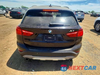 Zdjęcie 6 z 12 samochodu: 2016 BMW X1 XDRIVE28I VIN:WBXHT3C3XGP885488 - miniatura