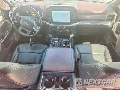 Zdjęcie 8 z 12 samochodu: 2021 FORD F-150 LARIAT REGULAR VIN:1FTEW1EP5MFA91723 - miniatura