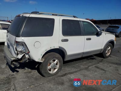 Trzecie zdjęcie samochodu z tyłu: 2003 FORD EXPLORER XLT VIN:1FMZU63WX3ZB59036 - miniatura