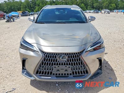 Piąte zdjęcie samochodu w środku: 2023 LEXUS NX 350 VIN:2T2GGCEZ8PC020026 - miniatura