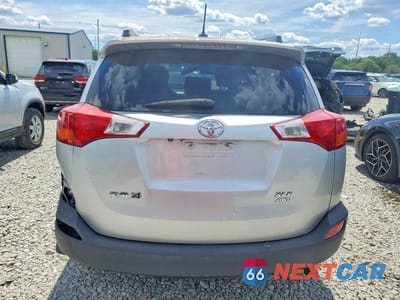 Zdjęcie 6 z 13 samochodu: 2013 TOYOTA RAV4 XLE VIN:2T3RFREV5DW044527 - miniatura
