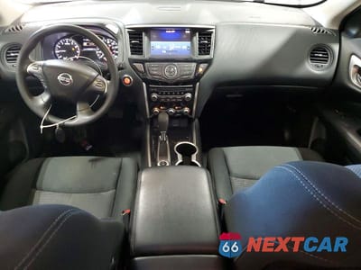 Zdjęcie 8 z 13 samochodu: 2020 NISSAN PATHFINDER S VIN:5N1DR2AM7LC597246 - miniatura