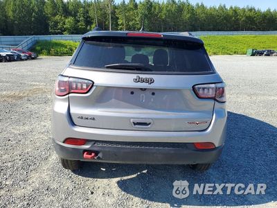 Zdjęcie 6 z 13 samochodu: 2018 JEEP COMPASS VIN:3C4NJDDB8JT143434 - miniatura