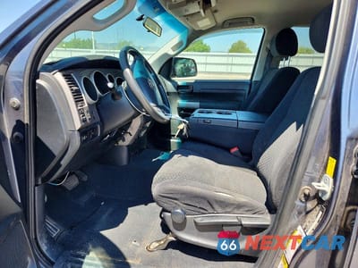 Zdjęcie 7 z 12 samochodu: 2010 TOYOTA TUNDRA DOUBLE CAB SR5 VIN:5TFUY5F11AX102360 - miniatura