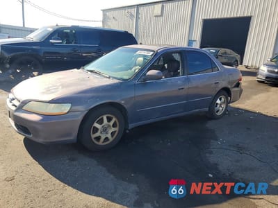 1999 HONDA ACCORD LX 1HGCG5640XA061905 - główne zdjęcie licytacji z USA - miniatura