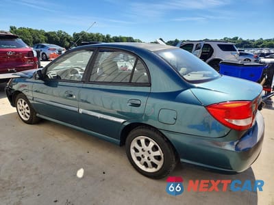 Drugie zdjęcie samochodu z przodu: 2003 KIA RIO BASE VIN:KNADC125636281761 - miniatura