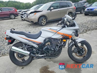 2004 KAWASAKI EX500 D JKAEXVD1X4A086235 - główne zdjęcie licytacji z USA - miniatura