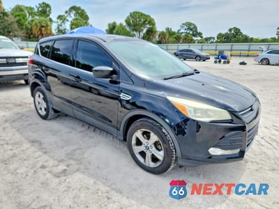 Czwarte zdjęcie samochodu z boku: 2014 FORD ESCAPE SE VIN:1FMCU0GX4EUC34819 - miniatura