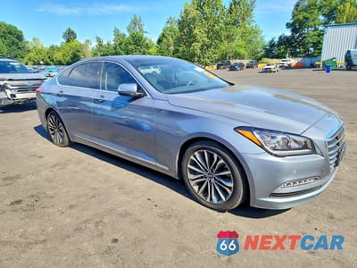 Czwarte zdjęcie samochodu z boku: 2016 HYUNDAI GENESIS 3.8L VIN:KMHGN4JE9GU135557 - miniatura