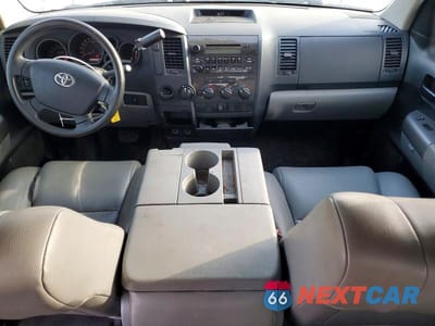 Zdjęcie 8 z 12 samochodu: 2013 TOYOTA TUNDRA DOUBLE CAB SR5 VIN:5TFRM5F11DX055840 - miniatura