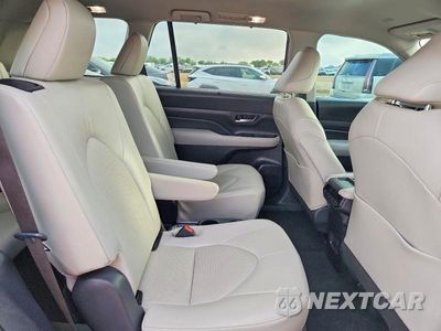Zdjęcie 11 z 13 samochodu: 2024 TOYOTA GRAND HIGHLANDER XLE VIN:5TDAAAA52RS010850 - miniatura