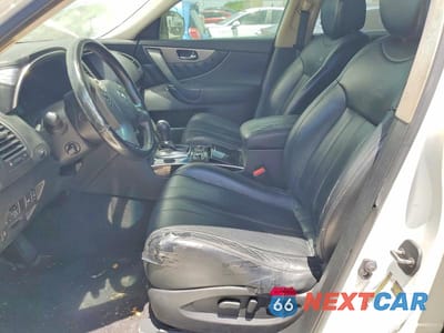 Zdjęcie 7 z 13 samochodu: 2013 INFINITI FX37 BASE VIN:JN8CS1MU4DM142137 - miniatura