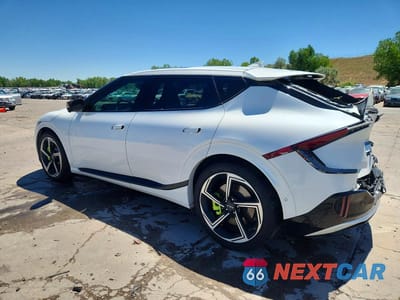 Drugie zdjęcie samochodu z przodu: 2023 KIA EV6 GT VIN:KNDC5DLE2P5125091 - miniatura